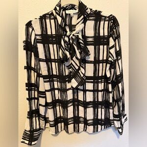 Stylish Women's Checkered Blouse with Tie